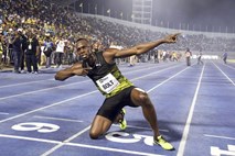 Bolt se je od domačega mitinga poslovil z zmago
