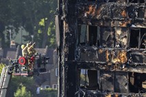 V londonskem požaru umrlo 30 ljudi, število žrtev bi se lahko povzpelo nad sto