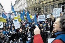 Jutri protest najslabše plačanih javnih uslužbencev, Štrukelj napoveduje polno ulico