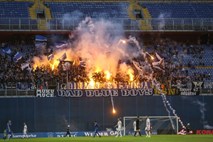 Zagrebški Dinamo le dva dneva pred pričetkom prvenstva odstavil trenerja