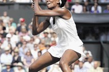 Venus Williams pri 37 letih osmič v finalu v Londonu