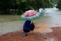 Hude poplave v Mjanmaru zahtevale najmanj dve smrtni žrtvi