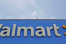 Walmart orožje označil za »šolske potrebščine«
