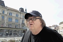 Michael Moore želi za predsednika   Toma Hanksa