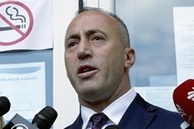 Haradinaj v kosovskem parlamentu predstavil svojo vlado