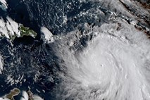 Novi orkan 5. kategorije že razdejal otok Dominika