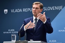 Cerar za TV Slovenija: Začetek referendumskih postopkov ustavlja novelo zakona o zdravstveni dejavnosti
