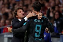 Fabregas zadovoljen s Contejem, Conte pa z Morato