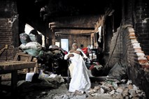 Mehika in potres: preizkušnja predčasne ljubezni med ruševinami 