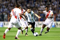 Messi in Argentina po remiju s Perujem v velikih težavah