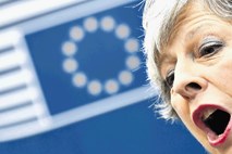 Želja Therese May, da bi državljani EU ostali, je premalo