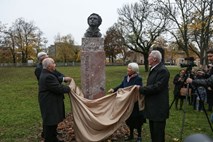 V Ljubljani odslej spomenik ruskemu pesniku Aleksandru Puškinu