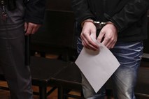 V Srbiji množične aretacije osumljencev za organizirani kriminal in korupcijo 