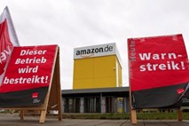 Amazonovi delavci v Italiji in Nemčiji stavkajo na črni petek, dan rekordnih prodaj