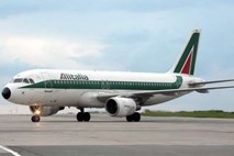 Lufthansa, Easyjet in Cerberus v igri za nakup Alitalie