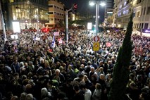 Več deset tisoč ljudi protestiralo proti Netanjahuju