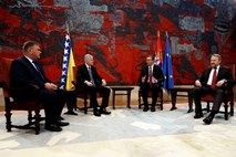 Bosanska delegacija se je sprla v Beogradu