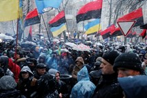 Več tisoč ljudi v Kijevu zahtevalo izpustitev Sakašvilija 