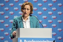 Skrajno desno nemško AfD moti opozorilo v arabščini