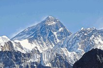 Nova pravila za čedalje dražji Everest