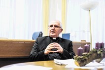 Intervjuju z nadškofom Stanislavom Zoretom ob rob