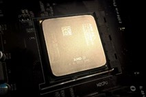 Nove preglavice zaradi varnostnih lukenj v procesorjih: nekateri računalniki se več ne zaganjajo