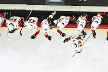 NHL: Calgary še do sedme zaporedne zmage