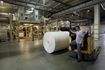 Vajeništvo v papirniški industriji: potrebovali bodo 500 novih zaposlenih