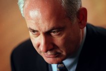 Netanjahu pravi, da mu ni mar za cigare in druga darila, le za državo