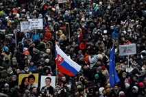 Po umoru novinarja se veča pritisk na slovaško vlado