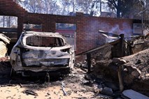 #foto #video V gozdnem požaru v Avstraliji uničenih 70 hiš 