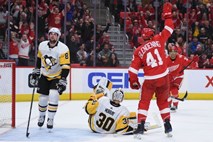 NHL: Pet ekip si je že zagotovilo končnico, Kralji še ne