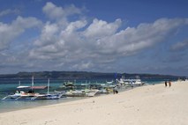 #foto Ker se rajski Boracay spreminja v »greznico«, bodo otok za šest mesecev zaprli za turiste 