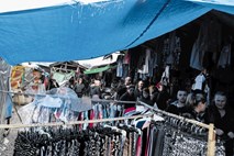 Velika Kladuša, Istanbul pred vrati: Od zdravil do migrantov