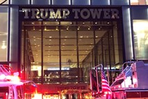 Požar v Trump Towerju zahteval smrtno žrtev 