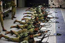 Izraelska vojska napadla Hamasove tarče v Gazi 