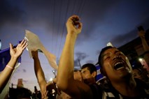 Več mrtvih v nasilnih protestih v Nikaragvi proti pokojninski reformi