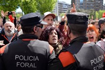 V Španiji za peterico, obtoženo skupinskega posilstva, devet let zapora 