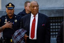 Bill Cosby bo na izrek kazni počakal v hišnem priporu