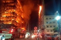 #foto V brazilskem Sao Paulu požar in zrušenje stolpnice