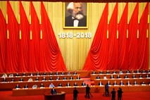 Xi Jinping: Marx kljub velikim spremembam še vedno spoštovan
