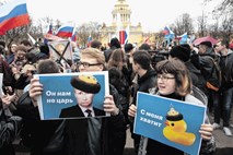 Pred Putinovo inavguracijo glasnejši kot množični protesti