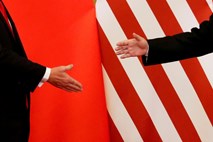 Kitajska naj bi ZDA ponudila zmanjšanja trgovinskega presežka za 200 milijard na leto