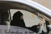 V Savdski Arabiji aretirali sedem aktivistov za pravice žensk