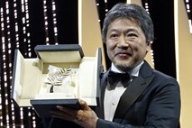 V Cannesu zlata palma za japonski film Shoplifters