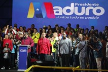Nepriznano slavje Madura sredi razsula Venezuele