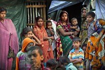 AI: skrajneži iz vrst Rohingov pobijali hindujske vaščane 