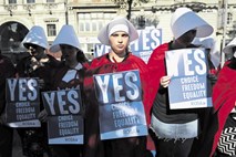 Ustavna prepoved splava na Irskem na ljudski preizkušnji