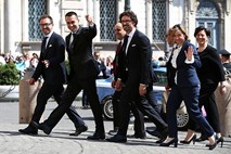 Grillo napadel bonitetne hiše: Dovolijo si, da odločajo o gospodarski politiki Italije. Sedaj je konec s temi gospodi.
