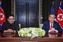 Odmevi na sporazum Trump-Kim – pohvale in svarila